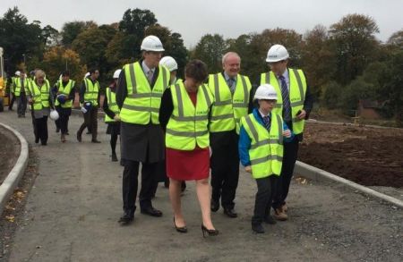 Ministers mark the construction of the school
